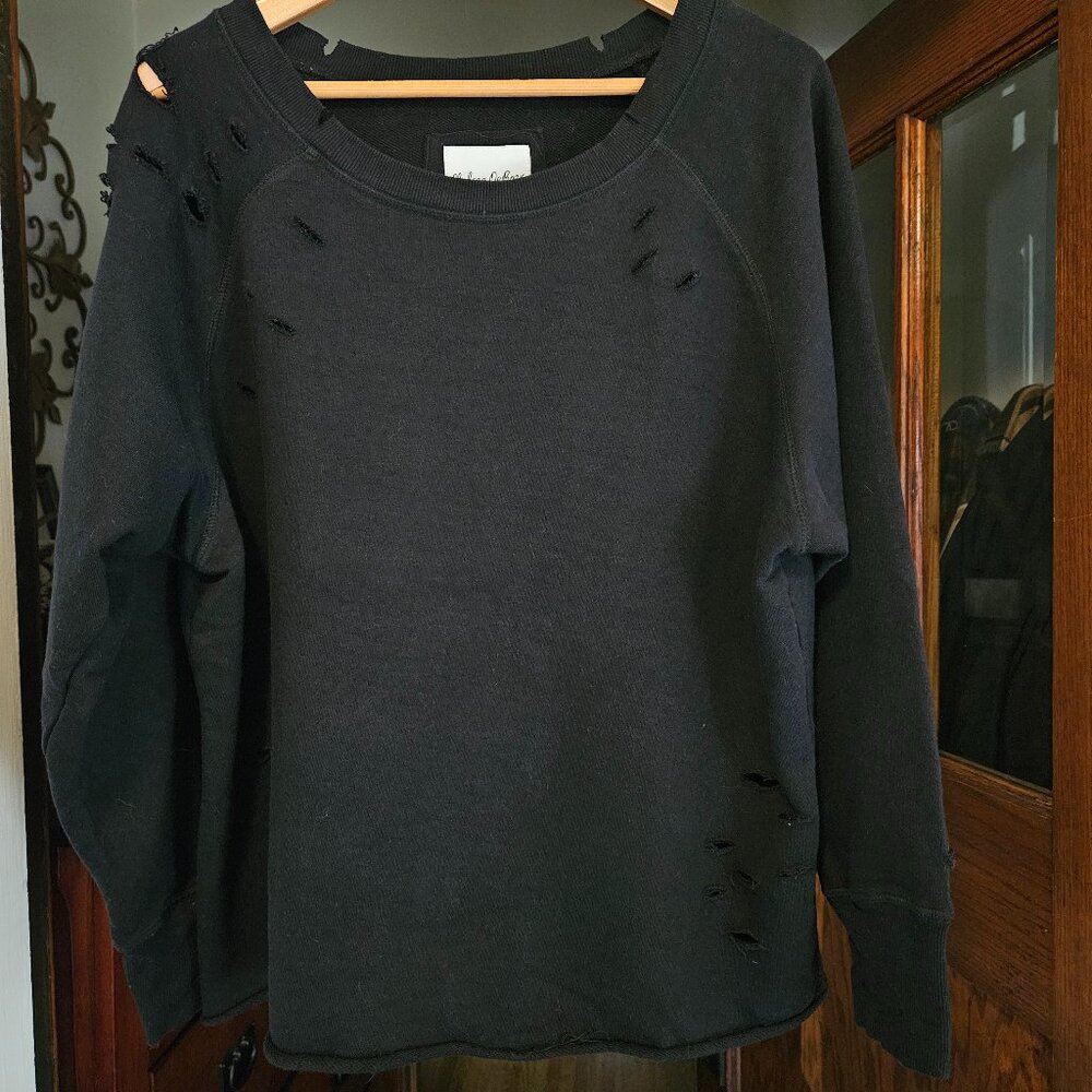 Chelsea DeBoer by Lily & Lottie - Women's Distressed Crew Neck Sweatshirt - Med